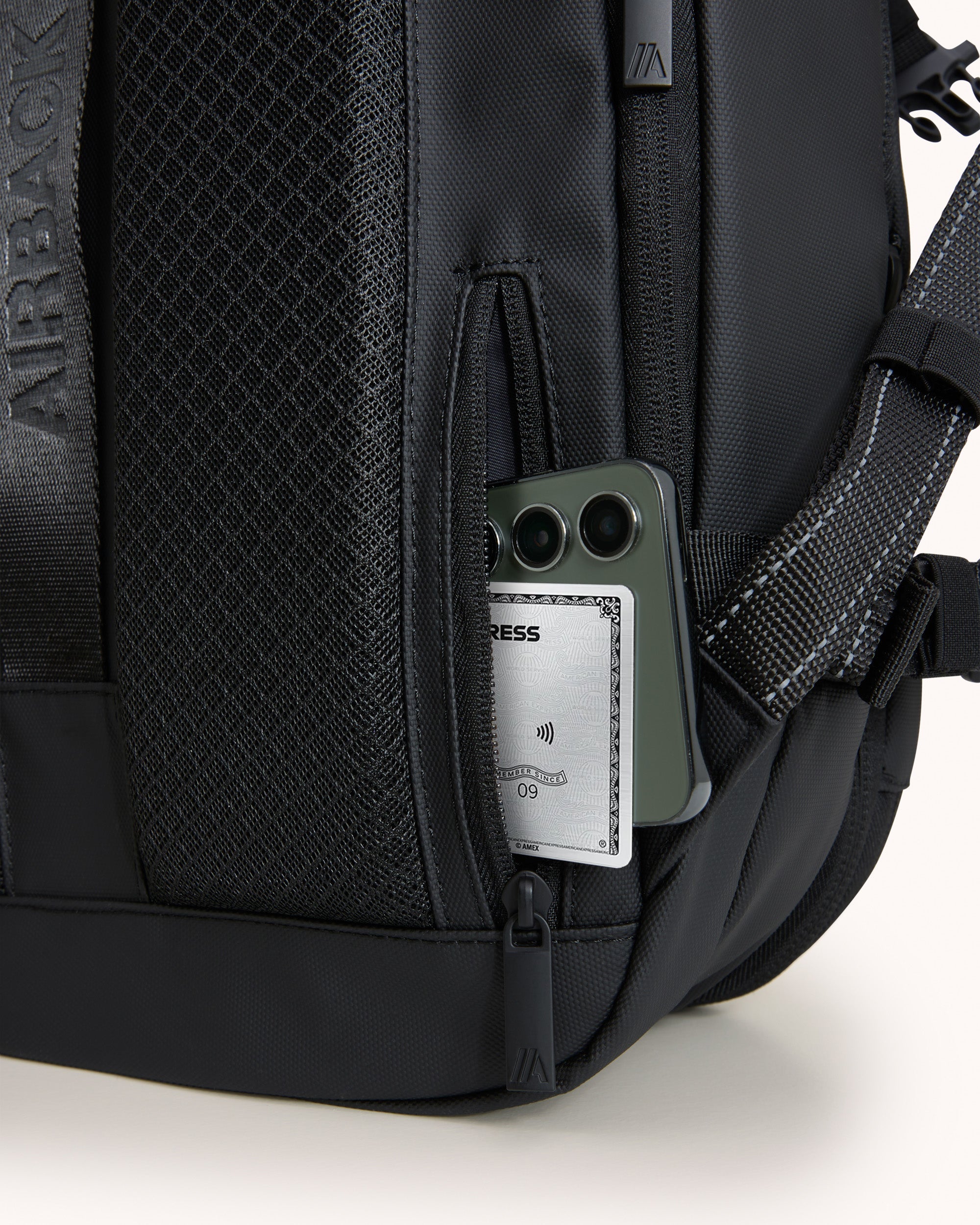 GO (Under Seat) - Matt Black